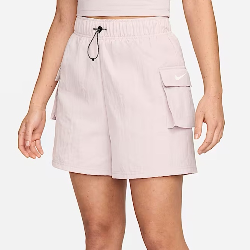 NIKE HIGH-RISE SHORTS